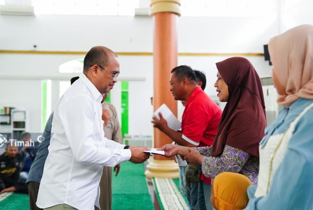 Dorong Kesejahteraan Mustahik, Unit Pengumpulan Zakat PT Timah Serahkan Bantuan Modal ke Pelaku Usaha