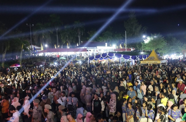 Ribuan Masyarakat Ramaikan Peringatan Malam Puncak Hari Jadi Kota Pangkalpinang Ke-267
