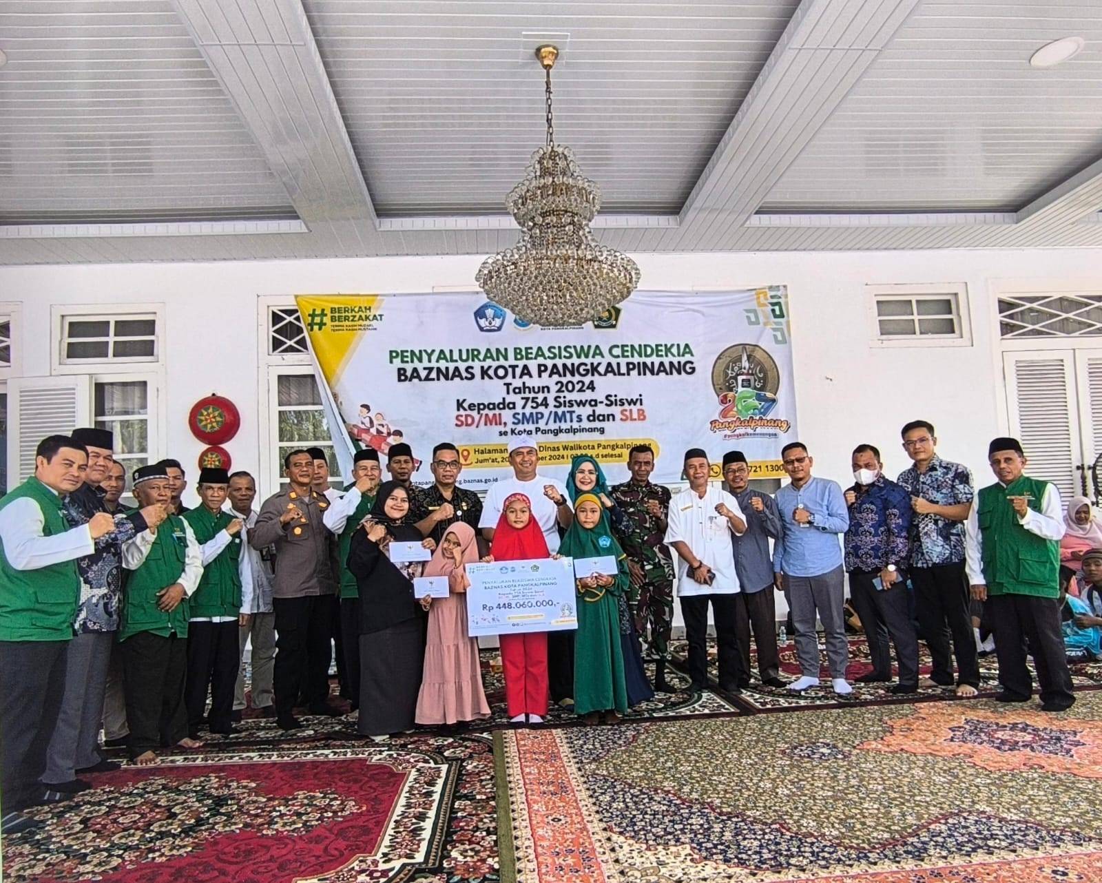 754 Siswa di Pangkalpinang Terima Beasiswa Cendekia