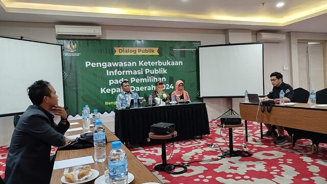 KI Pusat Gelar Dialog Publik, Kemenko Polhukam Tekankan Kesiapan Pilkada 2024