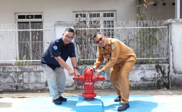 Pj Wali Kota Pangkalpinang Resmikan Pemasangan Hydrant Kebakaran