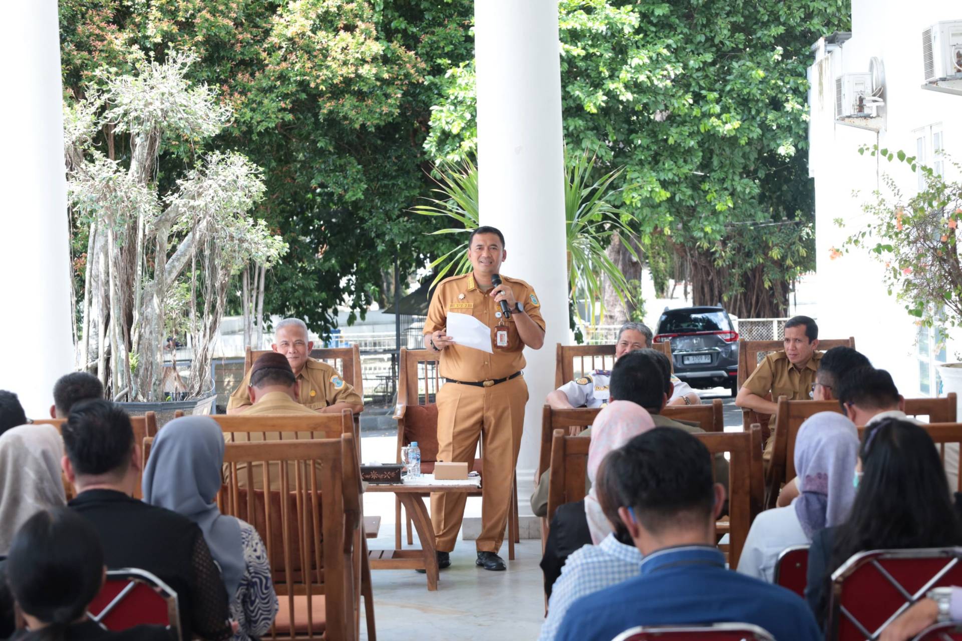 Pj Wali Kota Pangkalpinang Ajak Pelaku Usaha Hotel Kerjasama Berbagi Makanan ke Panti Asuhan