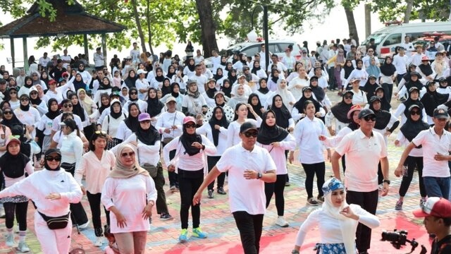Ribuan Peserta Ramaikan Color Run Festival Layangan Kota Pangkalpinang 2024
