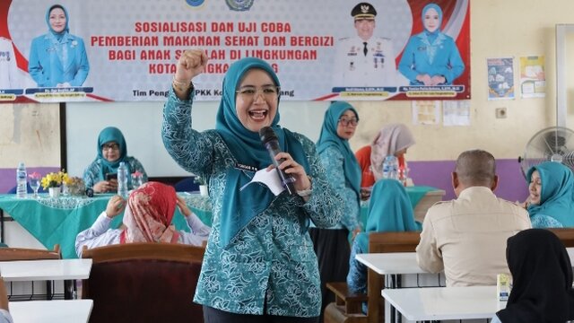 Pj Ketua TP PKK Kota Pangkalpinang Uji Coba Program Makan Siang Bergizi Gratis