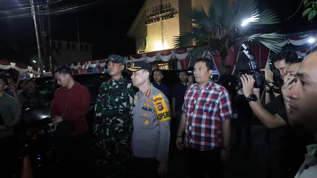 Pastikan Natal 2024 Aman dan Lancar, Pj Walikota Pangkalpinang Kunjungi Gereja dan Posko Terpadu
