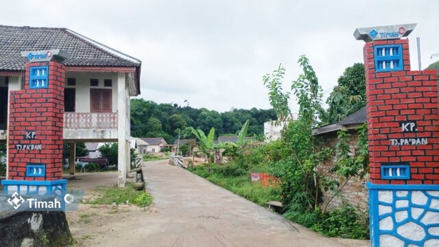 Dorong Ekonomi Lokal, PT Timah Dukung Warga Tanjung Pakdan Bangun Kampung Wisata