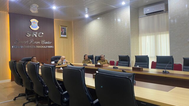 Plt. Asisten Perekonomian Pembangunan Pangkalpinang Hadiri Sosialisasi Pengawasan Penyelenggaraan Perizinan Bersama Kemendagri
