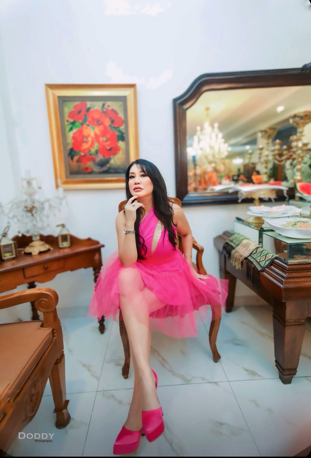 Lia Emilia Meriahkan Kampanye Akbar Paslon MERDEKA, Ajak Warga Pangkalpinang Ukir Sejarah