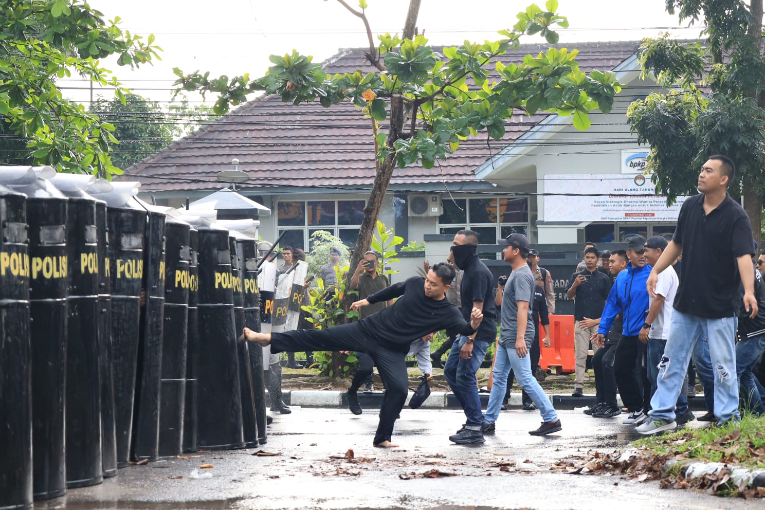Polda Babel Gelar Simulasi Penanganan Aksi Unjuk Rasa