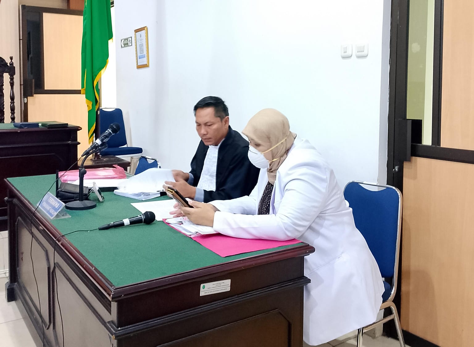 Rekam Medis Palsu Terbongkar di Sidang dr Ratna, Direktur RSUD Sebut Dokumen Diberikan Staf