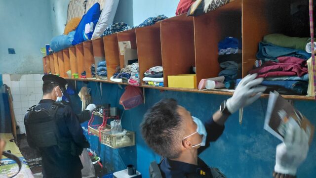 Rutan Kelas llB Muntok Geledah dan Razia Kamar Warga Binaan