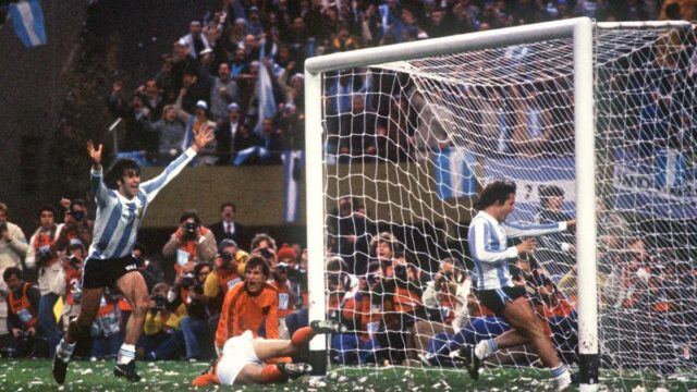 Kenang Kejayaan Mario Kempes di Piala Dunia 1978 Argentina