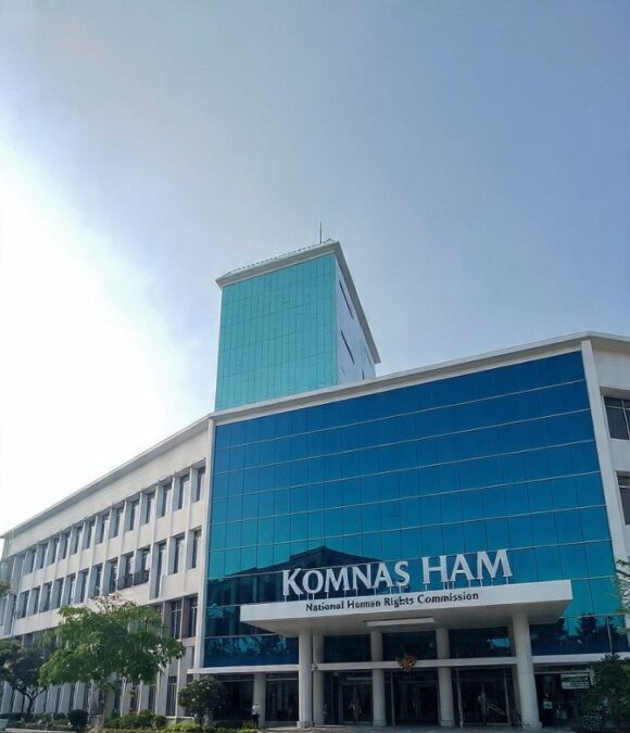--- JAKARTA, JOURNALARTA.COM - Komisi Nasional Hak Asasi Manusia (Komnas HAM) menyampaikan…