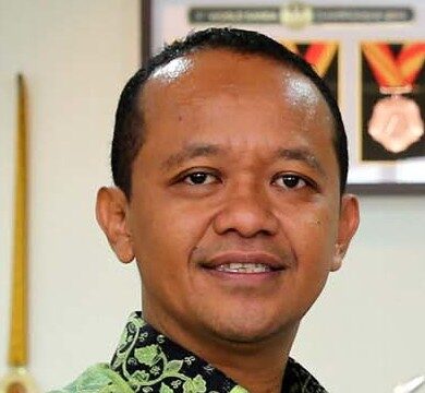 Bahlil Penasaran Siapa Pembuat Lagu MBG yang Viral