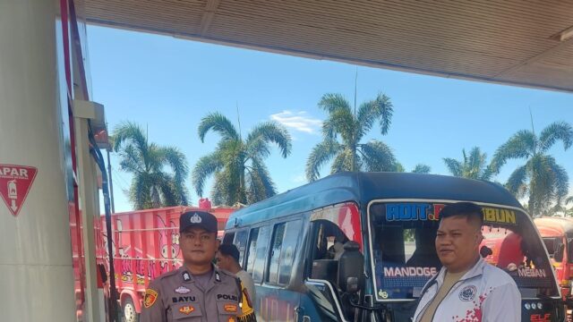 Pastikan BBM Subsidi Tepat Sasaran, Polsek Tanah Jawa Intensifkan Pengawasan SPBU