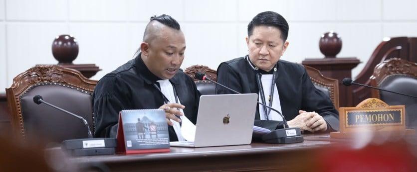 Makamah Kontitusi Republik Indonesia Sidangkan Uji UU Jabatan Notaris