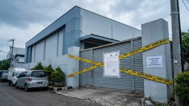 Menanti Nasib Motor Listrik MBG, Kini Gudangnya Disegel
