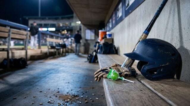 Sweet Jazz? 2B's in-game lollipop bothers Boone