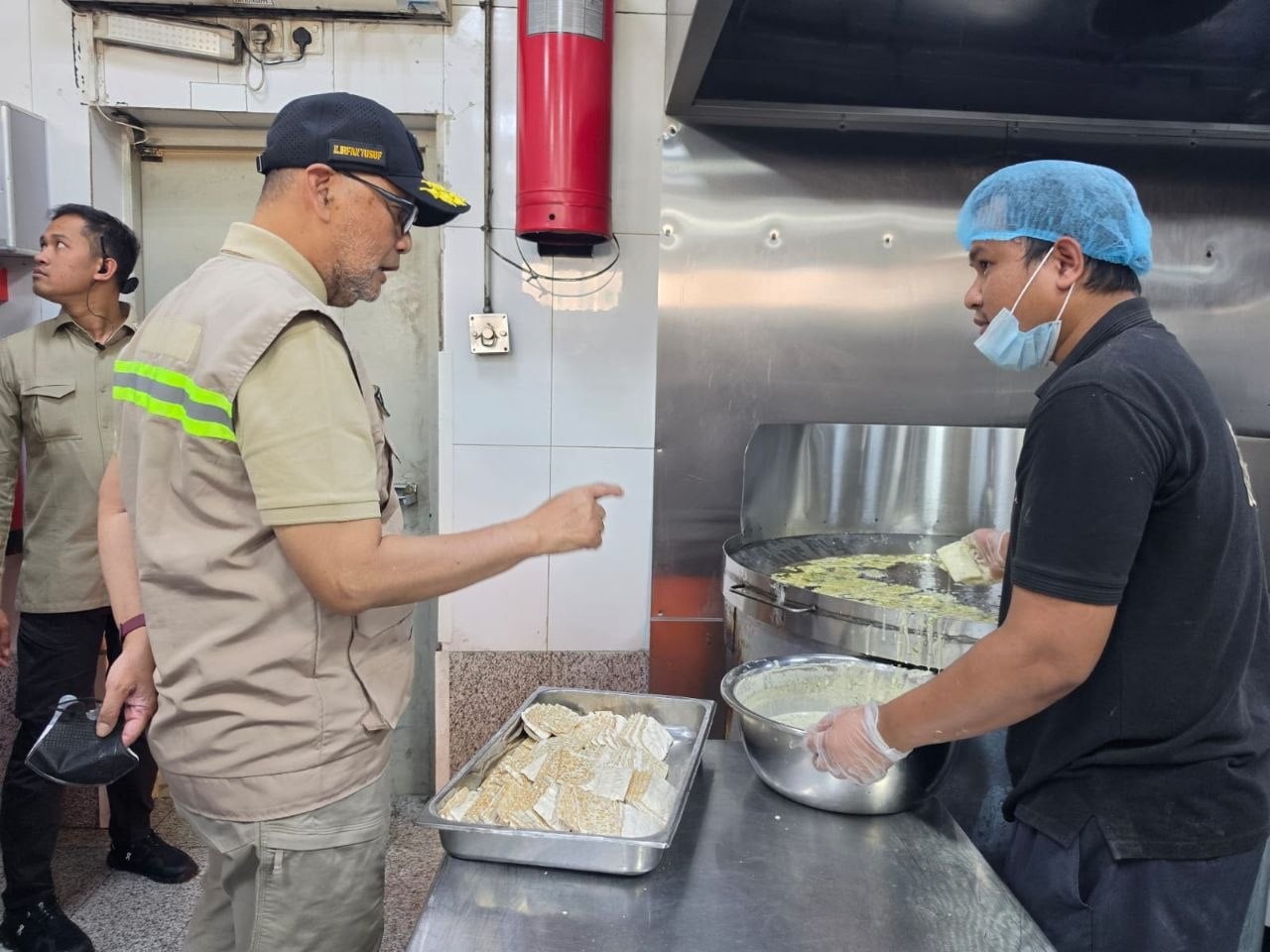 Menhaj Tinjau Dapur Katering Jemaah Haji di Madinah