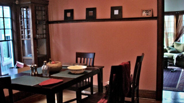 Dining Out in the Age of Explosive Diarrhea Bug: Restaurants Adapt to Keep Customers Safe