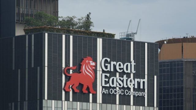 Saham OCBC Menguat 0.59%, RSI Jenuh Beli Jadi Sorotan