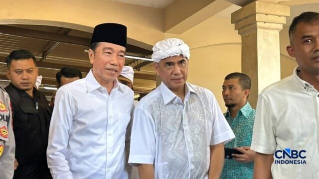 Jokowi takziah ke rumah duka Rachmat Gobel