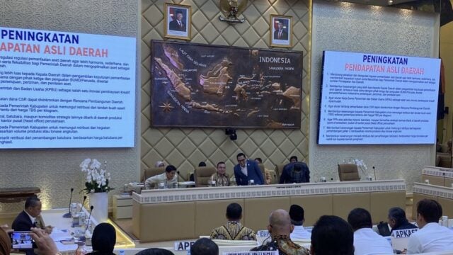 Dihadiri Dasco, Komisi II gelar rapat dengan Mendagri-kepala daerah