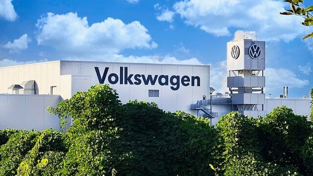 Dua Insinyur Volkswagen Dituntut atas Insider Trading Saham Rivian