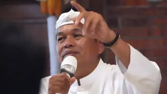 Jabar Evaluasi Angkot Tua, Rencanakan Armada Listrik & Buka Bandara Husein Sastranegara
