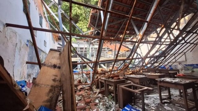 Musala dan Lapangan Jadi Tempat Belajar Siswa SDN Kebayoran Lama 09 Jaksel yang