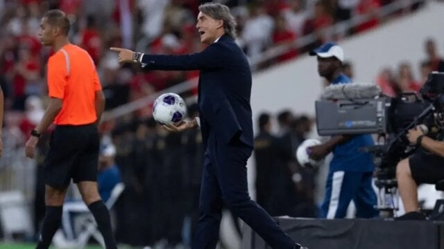 Roberto Mancini Resmi Latih Italia Lagi demi Misi Bangkit