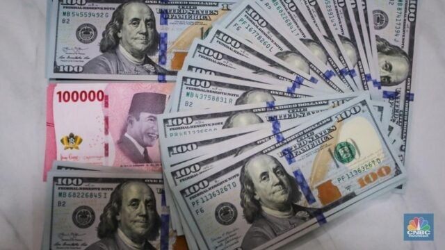 Rupiah Tembus Rp18.000 per Dolar AS, Tekanan Masih Berlanjut