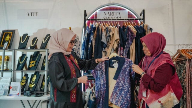 Bergabung jadi Mitra Binaan Pertamina, Narita Shibori Alami Kenaikan Omzet