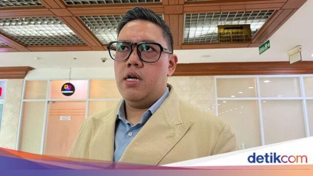 Eks KRI Ki Hajar Dewantara Diusulkan Dijual, Waka Komisi I DPR Beri Catatan