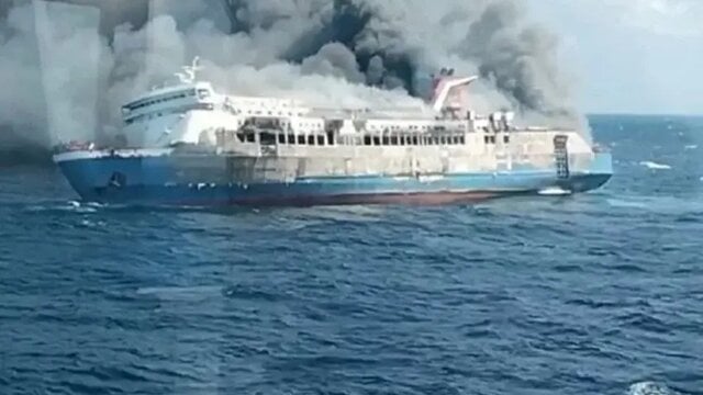 KMP Mutiara Sentosa II Terbakar, DPR Minta Kemenhub Evaluasi Standar Pengawasan Pelayaran