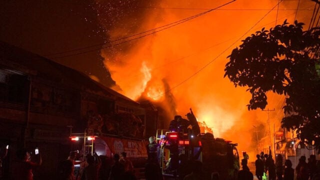 Komisi X DPR Minta Sekolah di Kalimantan Libur Jika Kabut Asap Memburuk