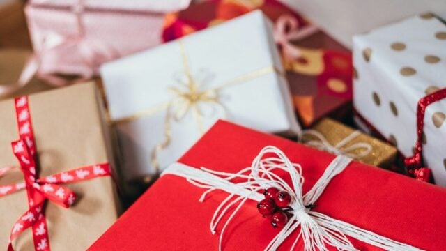 Gift Guides Focus on Play, Personal Interests and Experiences