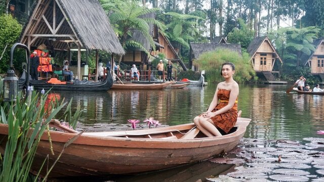 Bambu Tetangga Sumbat Saluran, Pemilik Rumah Menang Rp?