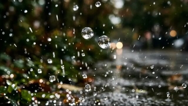Hujan Ringan Mengintai Banyak Wilayah RI, Waspada Gelombang 4 Meter dan Banjir