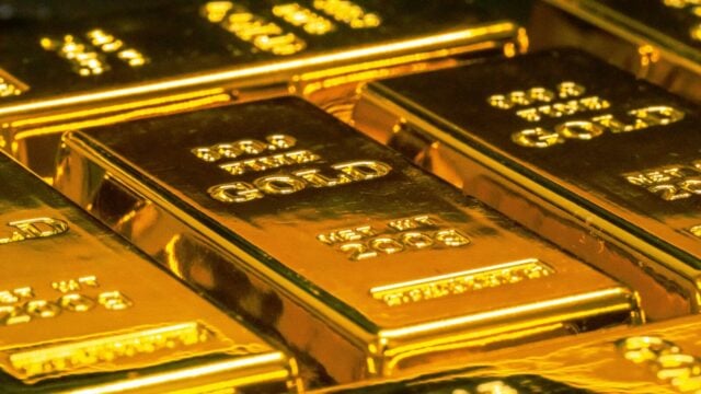Jennifer Coppen dan Kirana Larasati Disebut dalam Promosi Investasi Emas Bodong