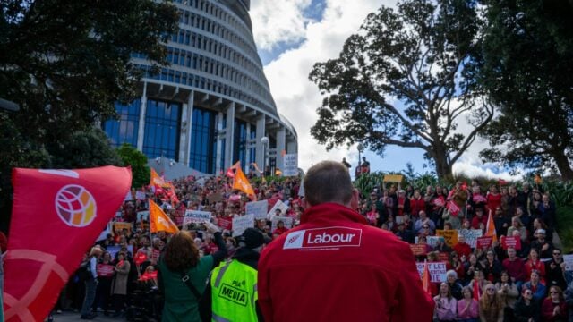 Labour’s £5,950 VED Charge for Highest-Emission Cars Set to Rise in 2027