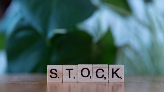 Stock Market Dow, S&P Fall as Oil Nears $112