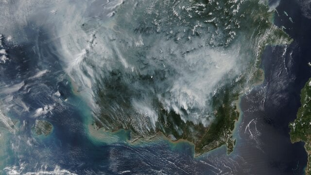 Indonesia Wildfires Send Smog Across Southeast Asia